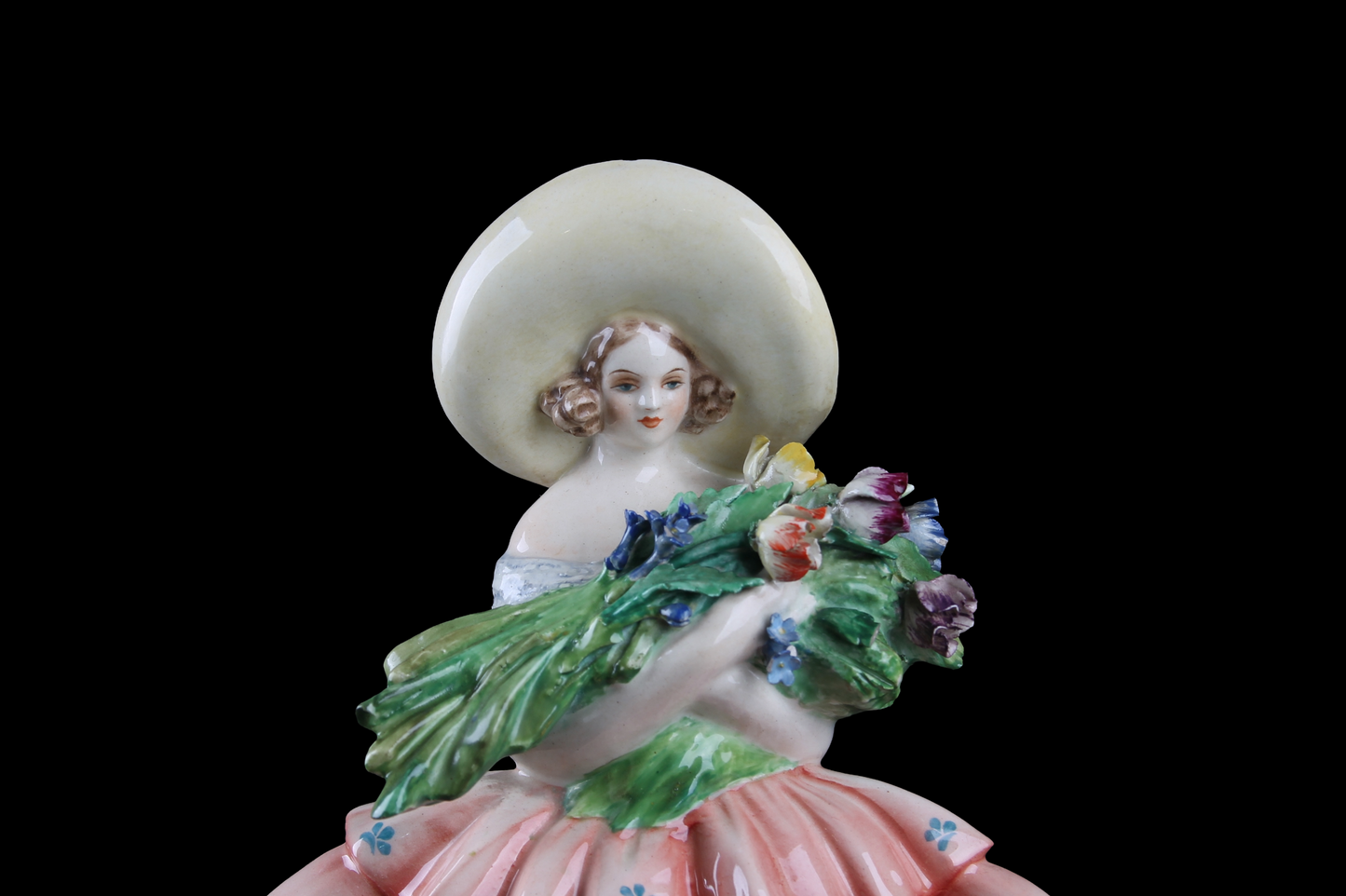 Figura Florista en Porcelana Policromada