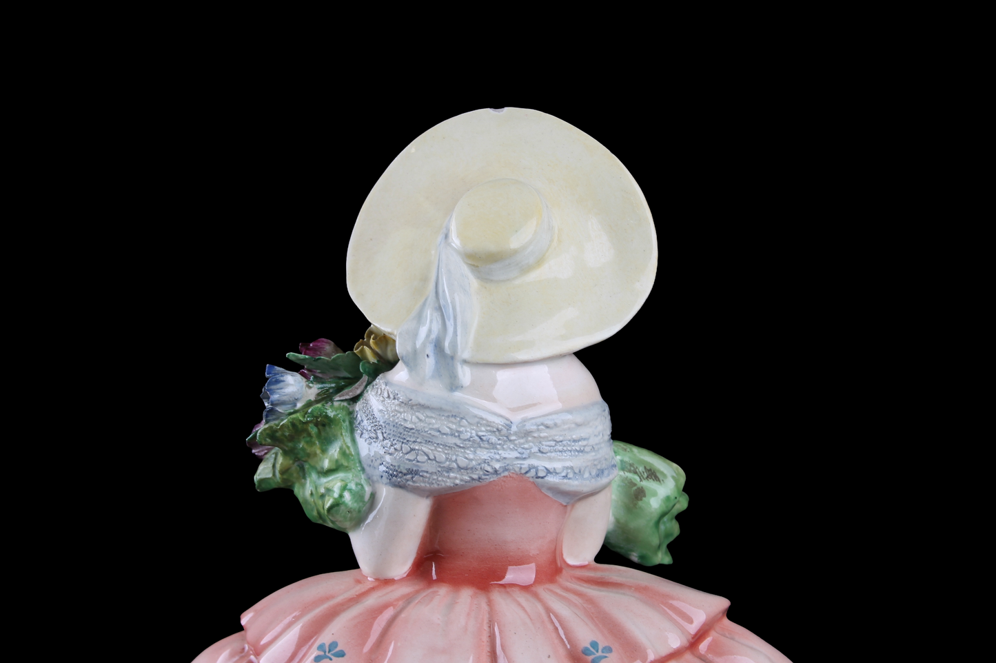 Figura Florista en Porcelana Policromada