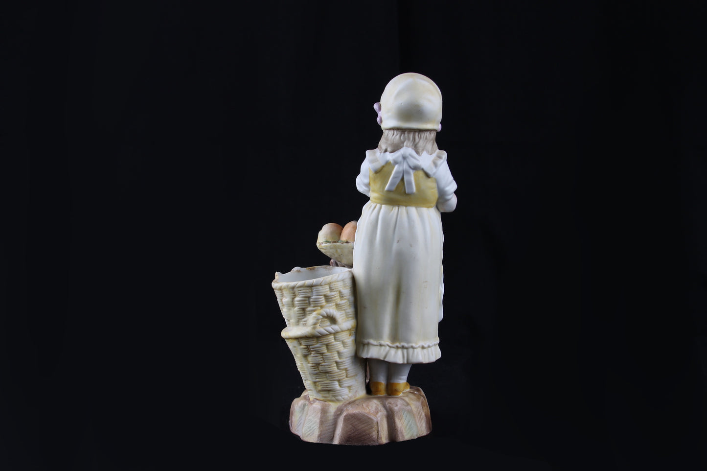 Figura de Niña Vendedora