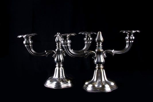Par de Candelabros Ingleses