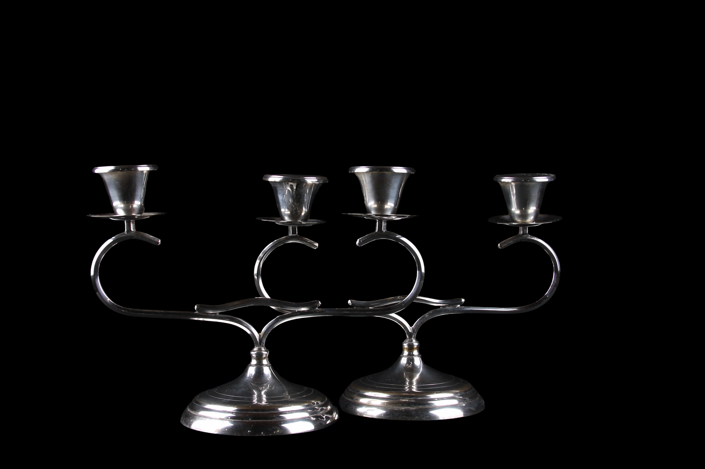 Par de Candelabros Ingleses