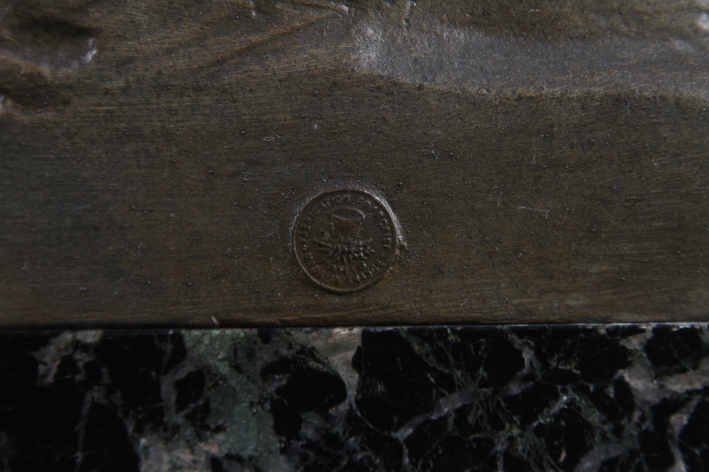 Figura Querubín Bronce