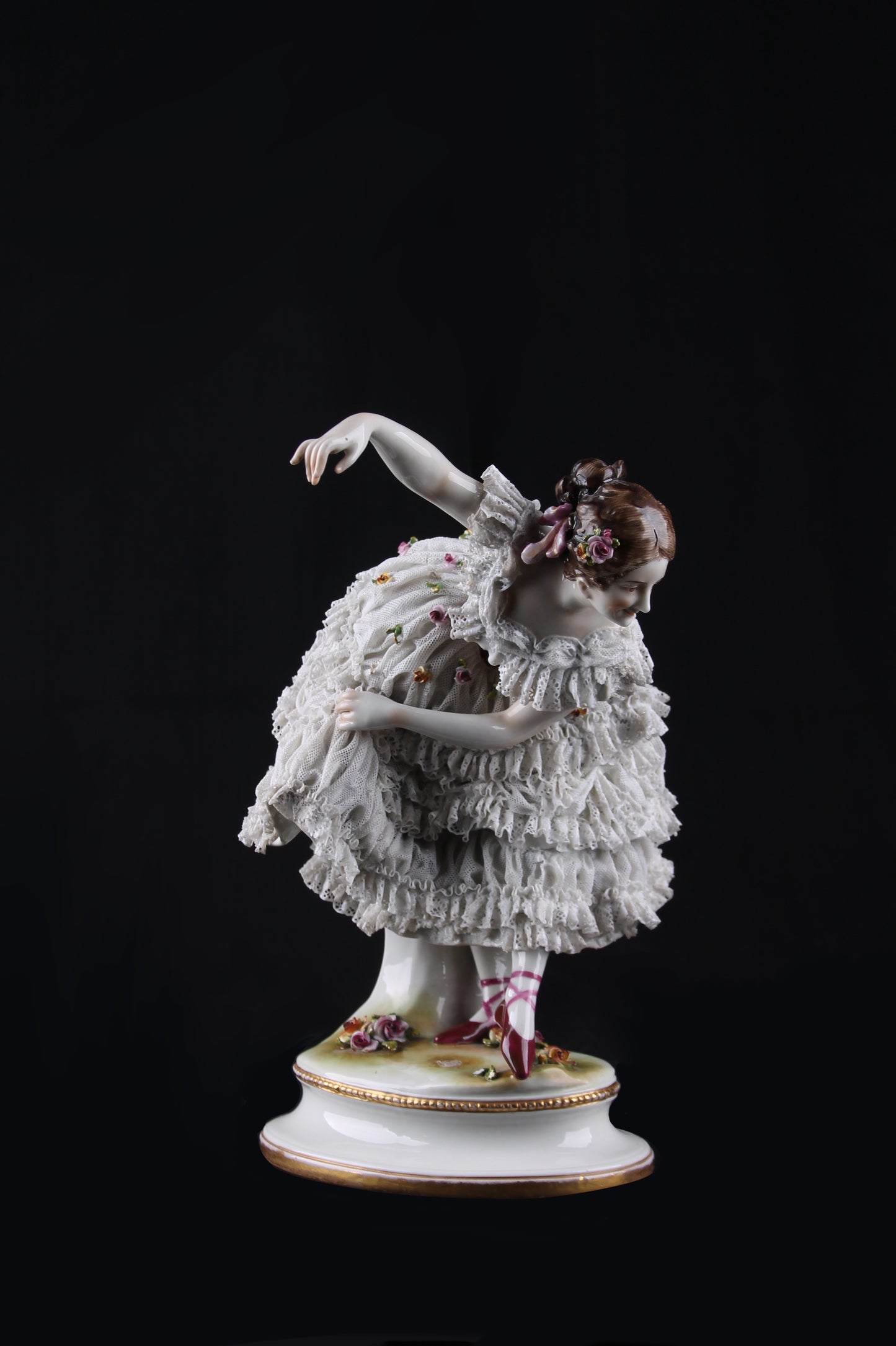 Figura Bailarina con Tutú de Encaje