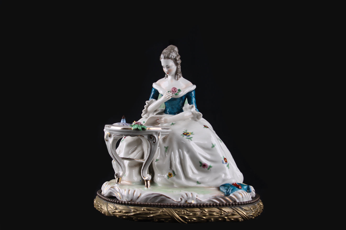 Figura Dama Aristocrática Rococó