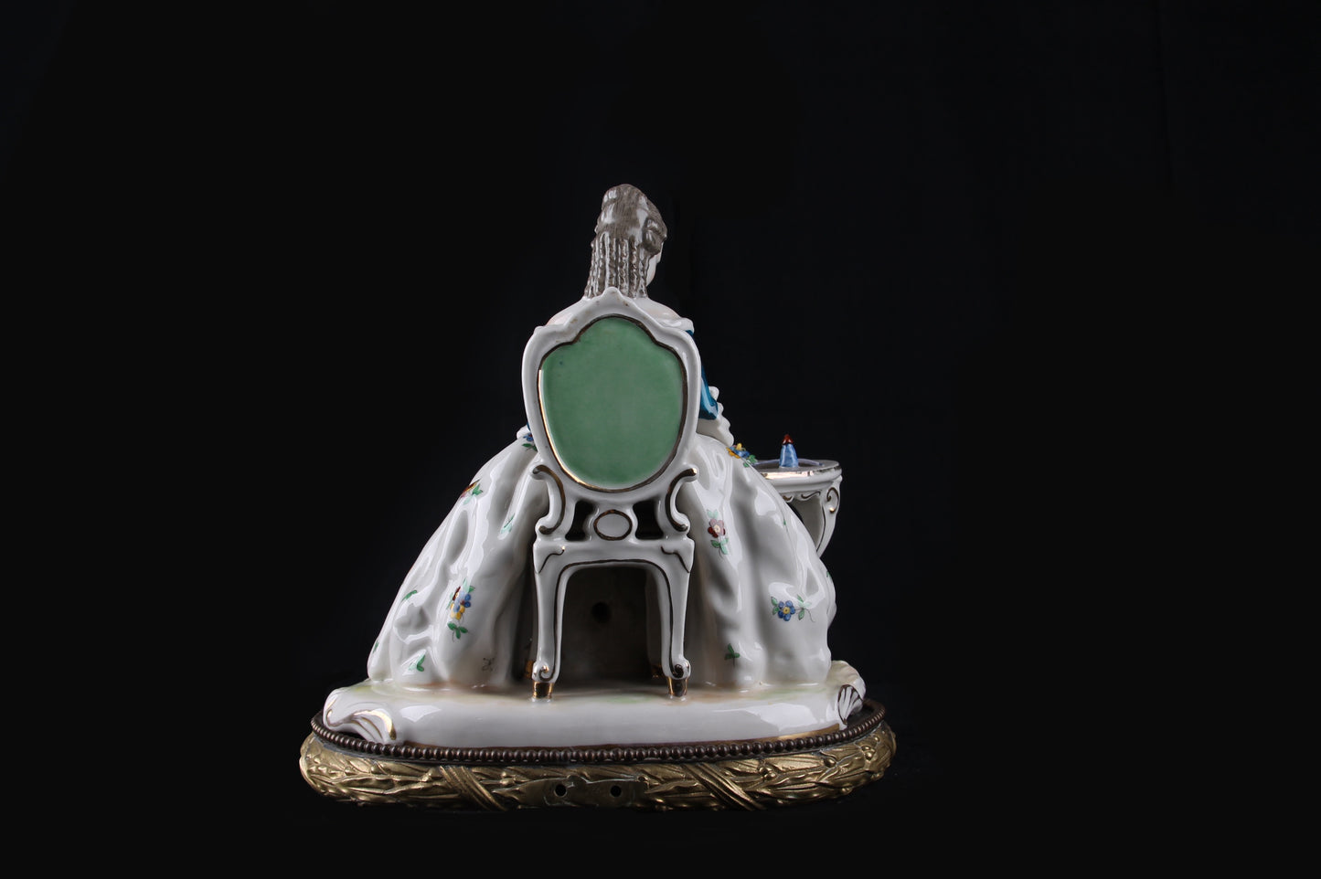 Figura Dama Aristocrática Rococó