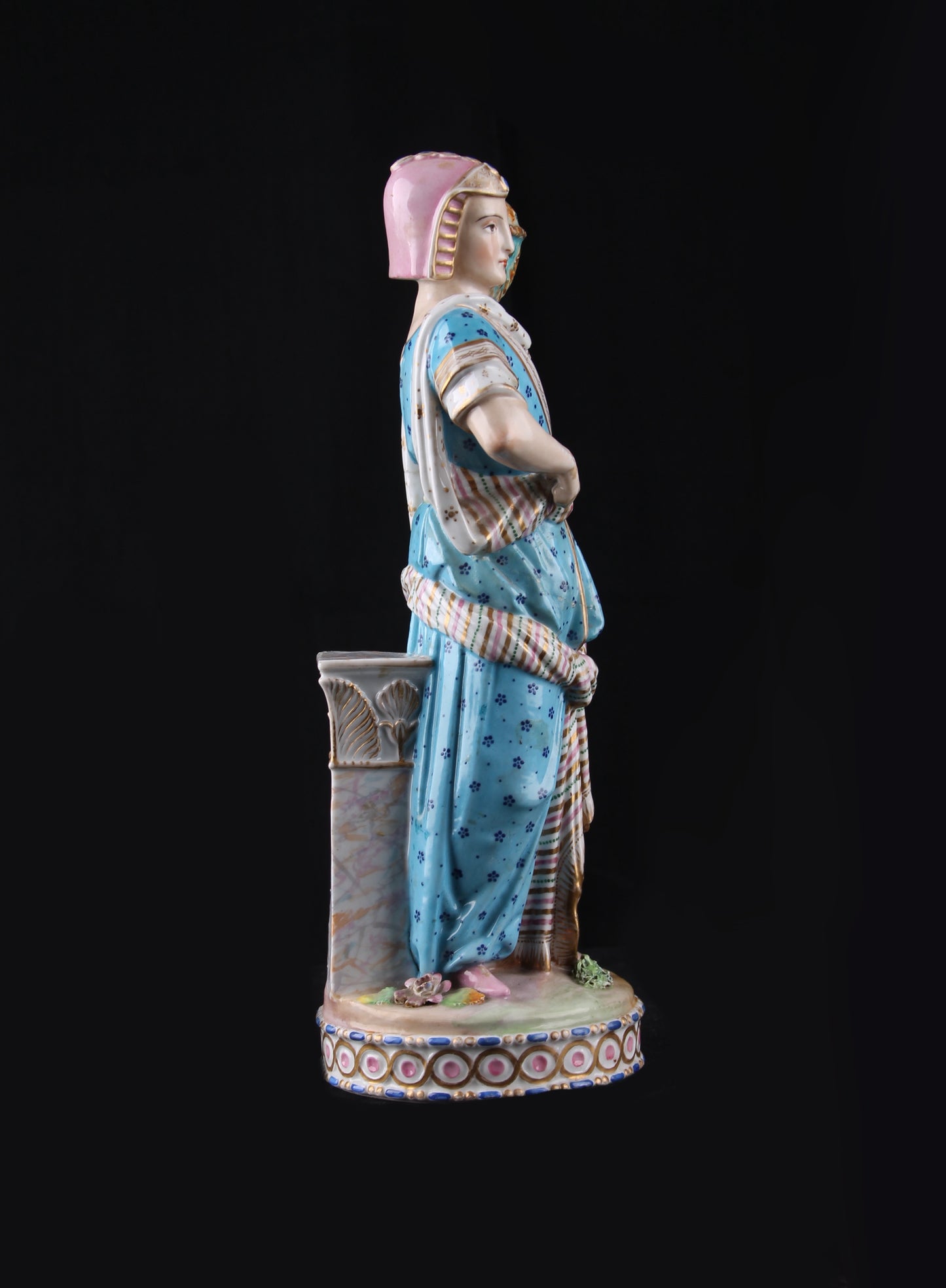 Par de Figuras Femeninas Art Decó