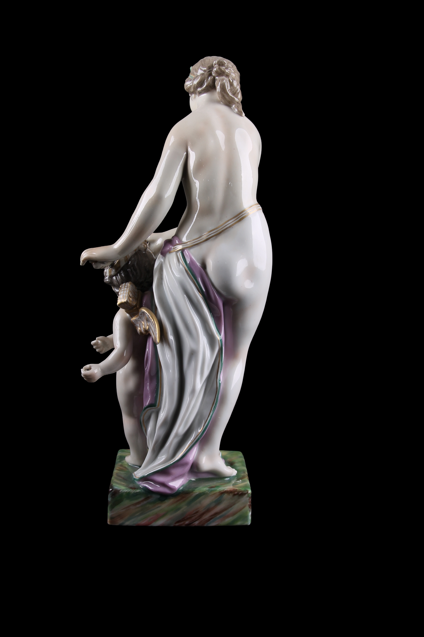Escultura “Venus y Cupido” en Porcelana Alemana