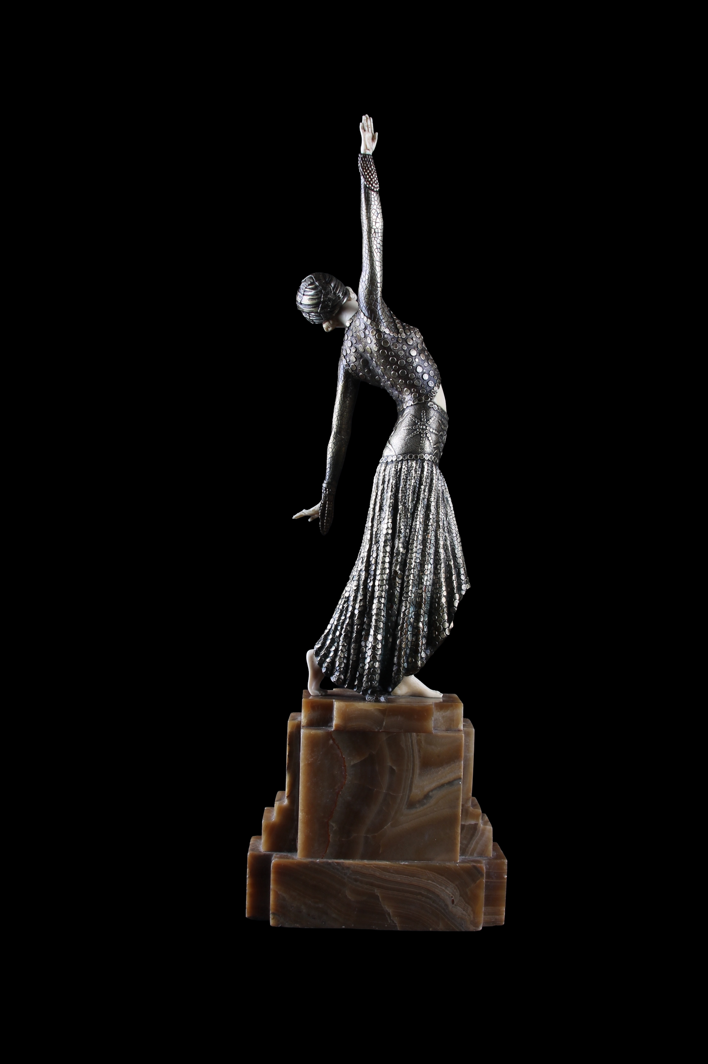 Escultura Criselefantina “Footsteps” – Demetre Chiparus