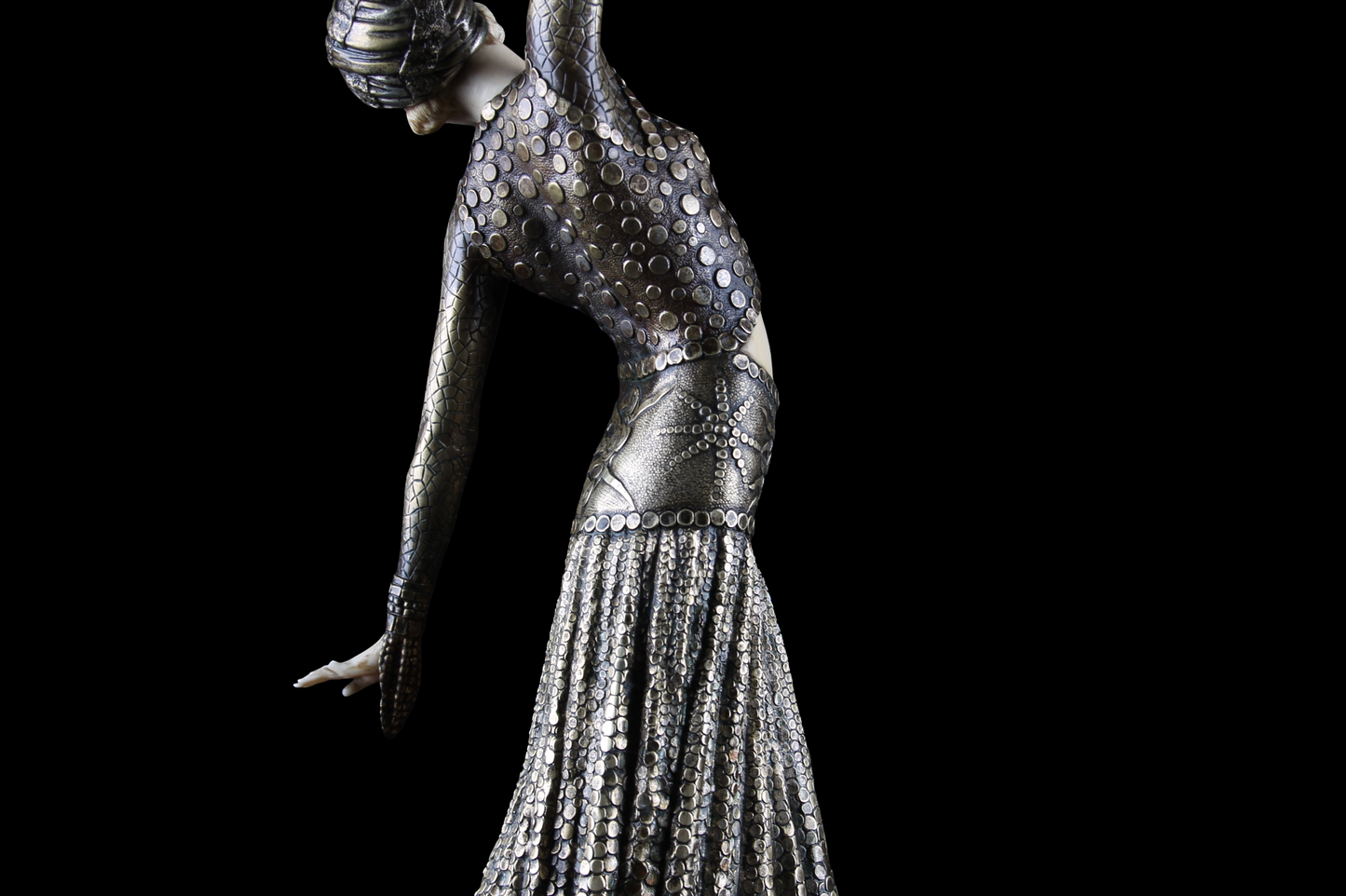 Escultura Criselefantina “Footsteps” – Demetre Chiparus