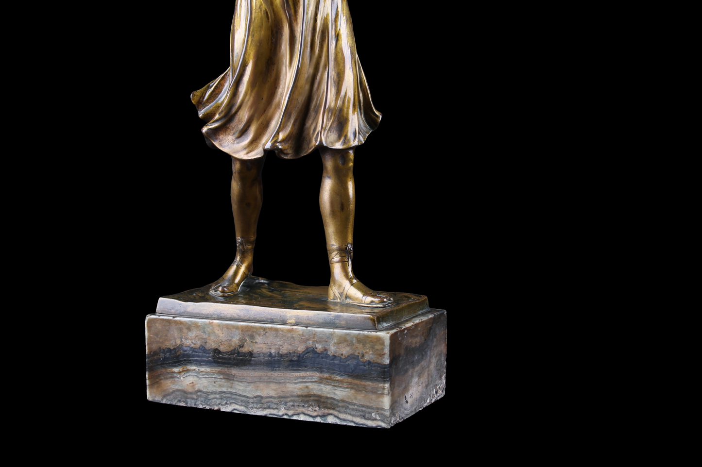 “Diana la Cazadora” – Escultura en Bronce, Francia