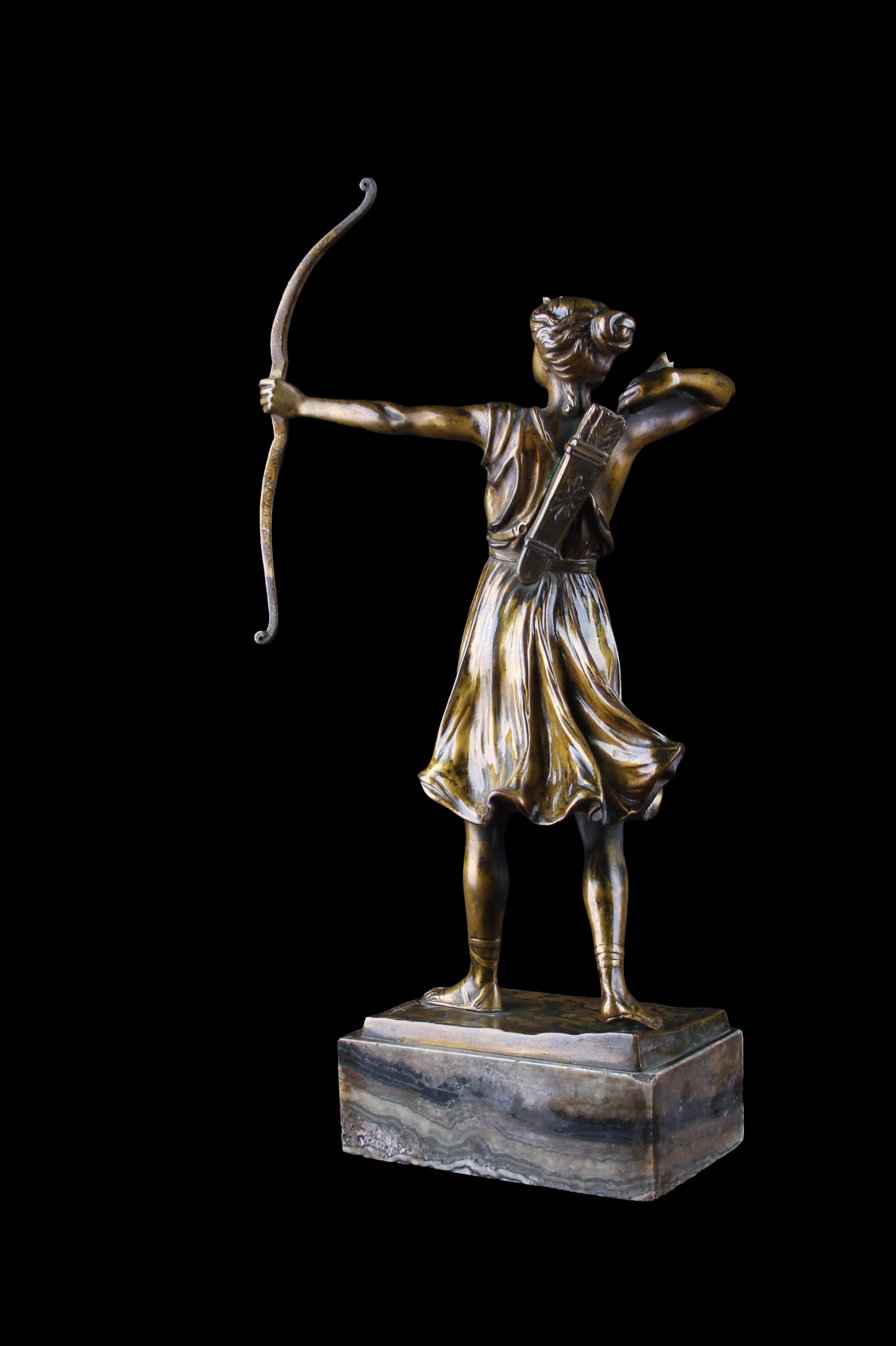“Diana la Cazadora” – Escultura en Bronce, Francia