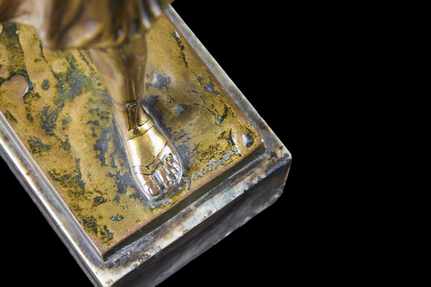 “Diana la Cazadora” – Escultura en Bronce, Francia